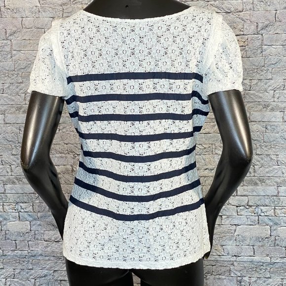 The Limited Blouse - Picture 2 of 6